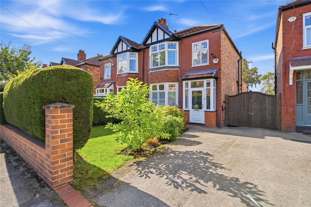 Property photo 1 of 36 Picture No. 05