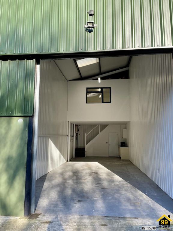 Property photo 2 of 6 Photo 1