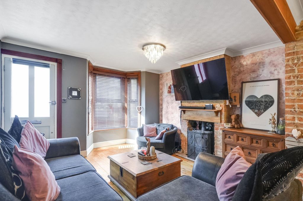 Property photo 2 of 15