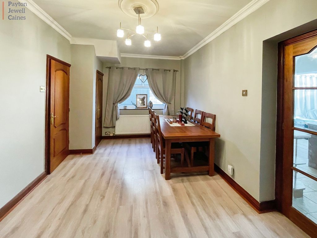 Property photo 3 of 19 Not Specified