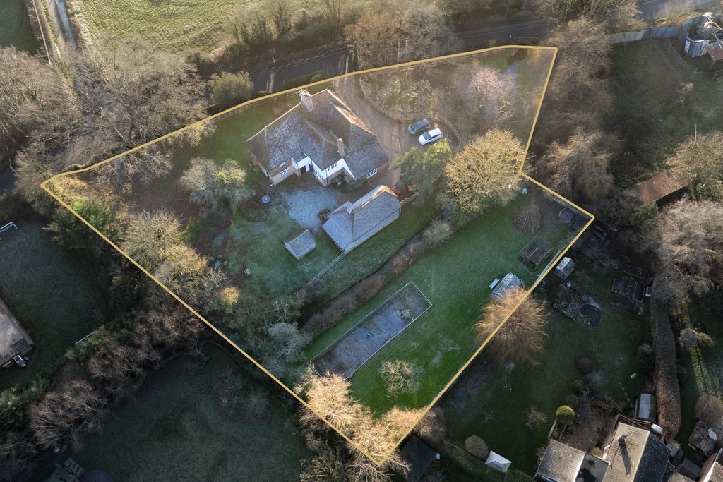 Property photo 2 of 29 4701529