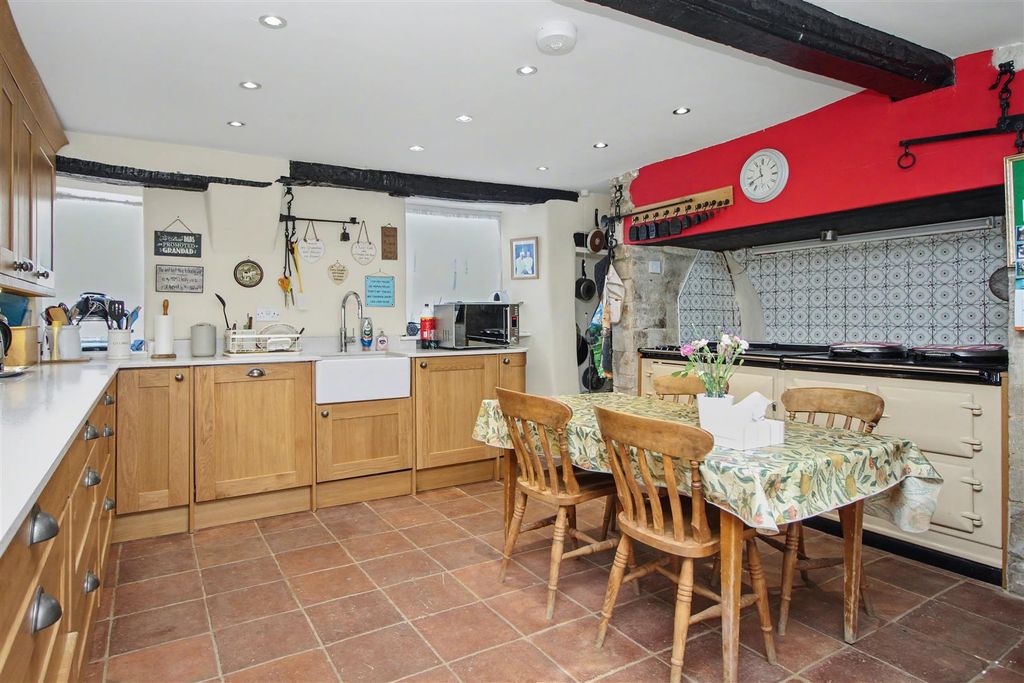 Property photo 2 of 34 Img_5371.Jpg