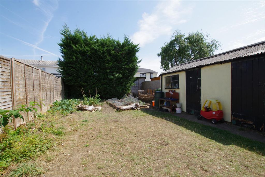 Property photo 2 of 12 Rear Garden
