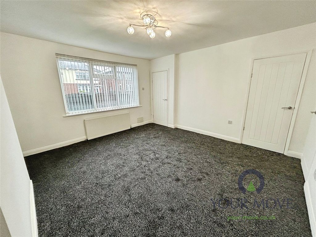 Property photo 3 of 13 Living Room