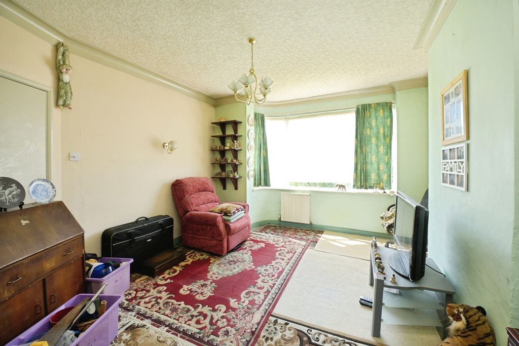 Property photo 2 of 19 Pbox-Img.Jpg
