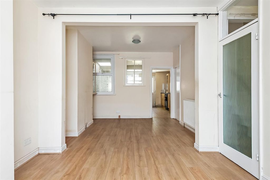 Property photo 2 of 13 Reception Room