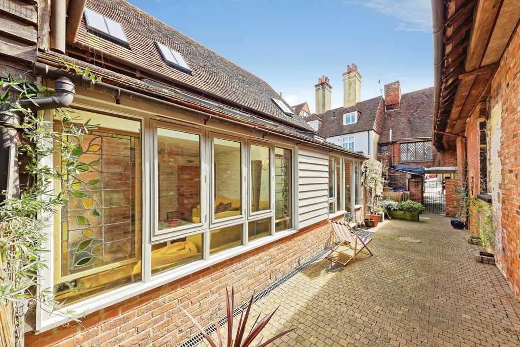 Property photo 3 of 22 Pbox-Img.Jpg