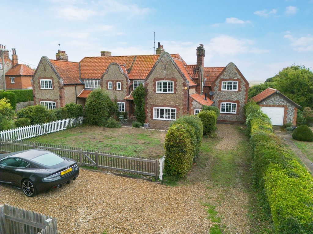 Property photo 1 of 33