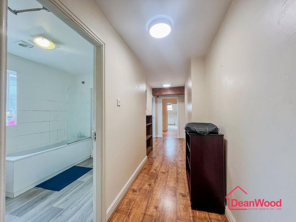 Property photo 3 of 13 3.Jpg