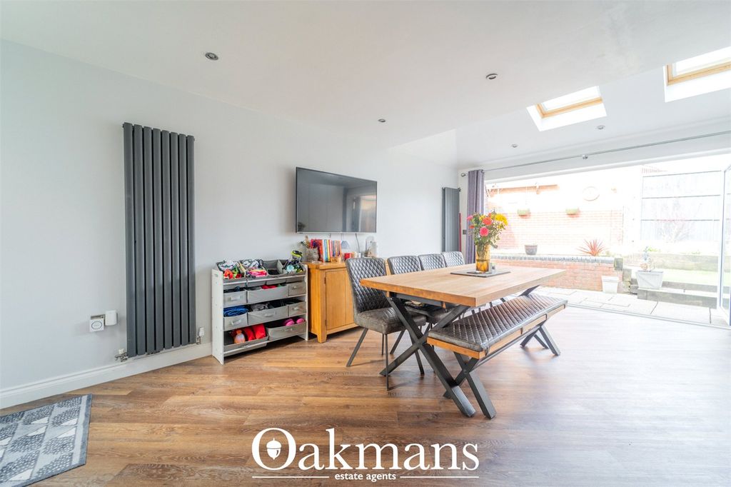 Property photo 3 of 28 Picture No. 10