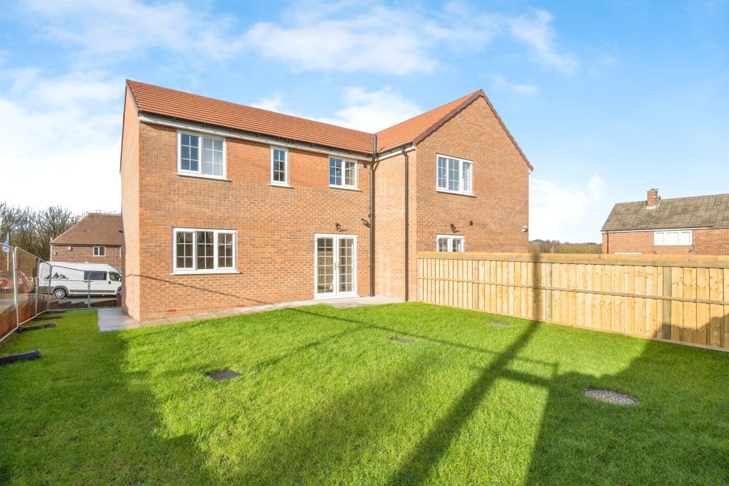 Property photo 3 of 19