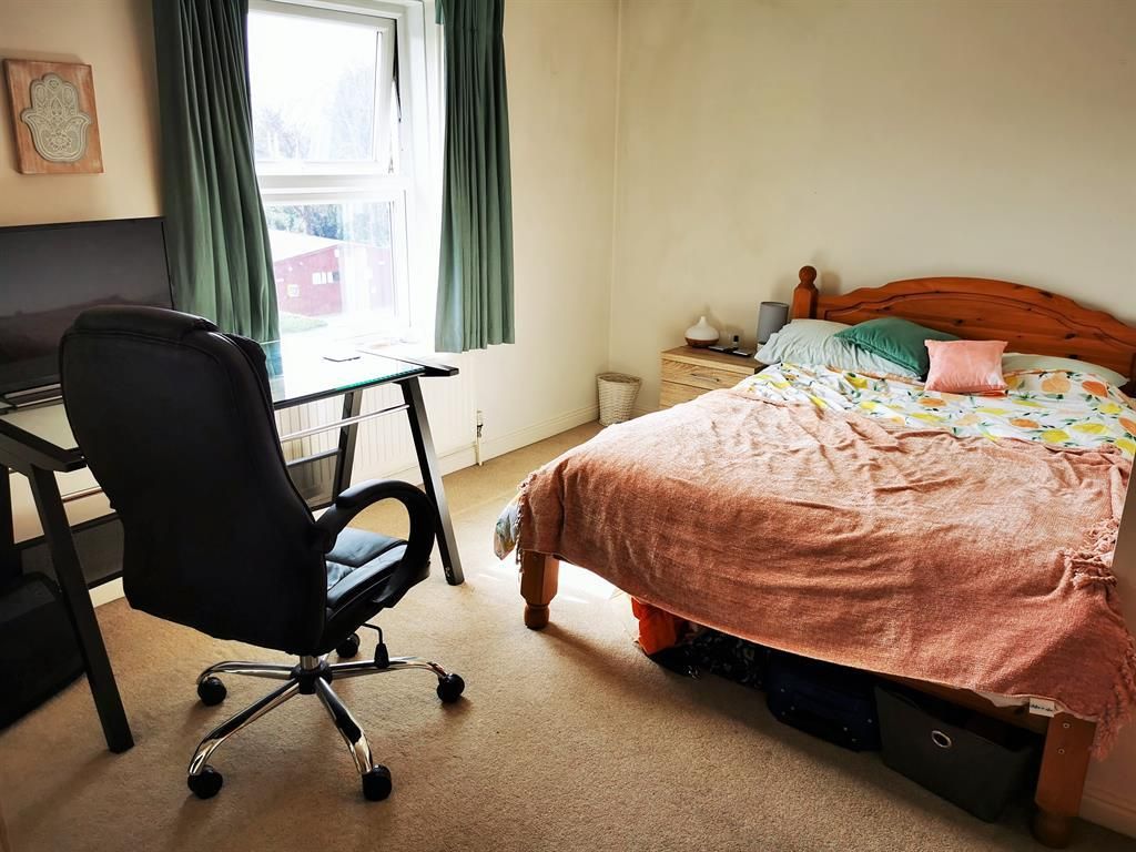 Property photo 3 of 9