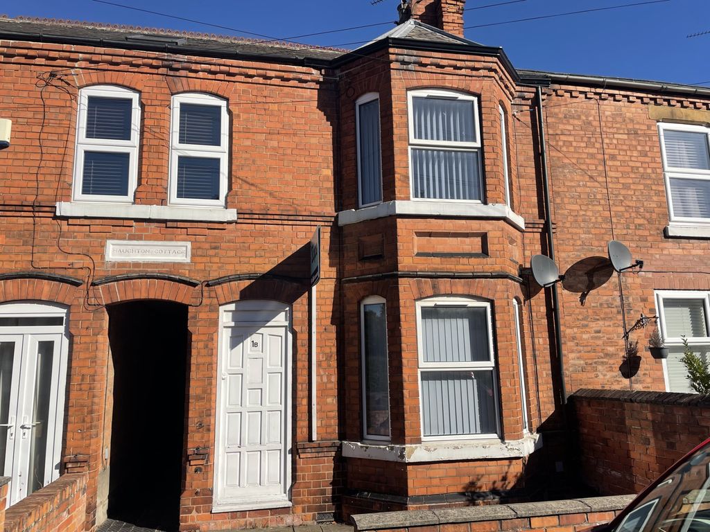 Property photo 1 of 12 6d0384Fa-Fc3F-469A-B178-7A9Bc013c19c