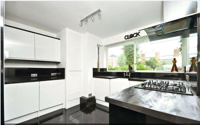 Property photo 2 of 11 Picture No. 10