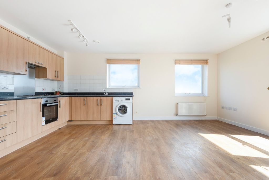 Property photo 1 of 7 Picture No. 04