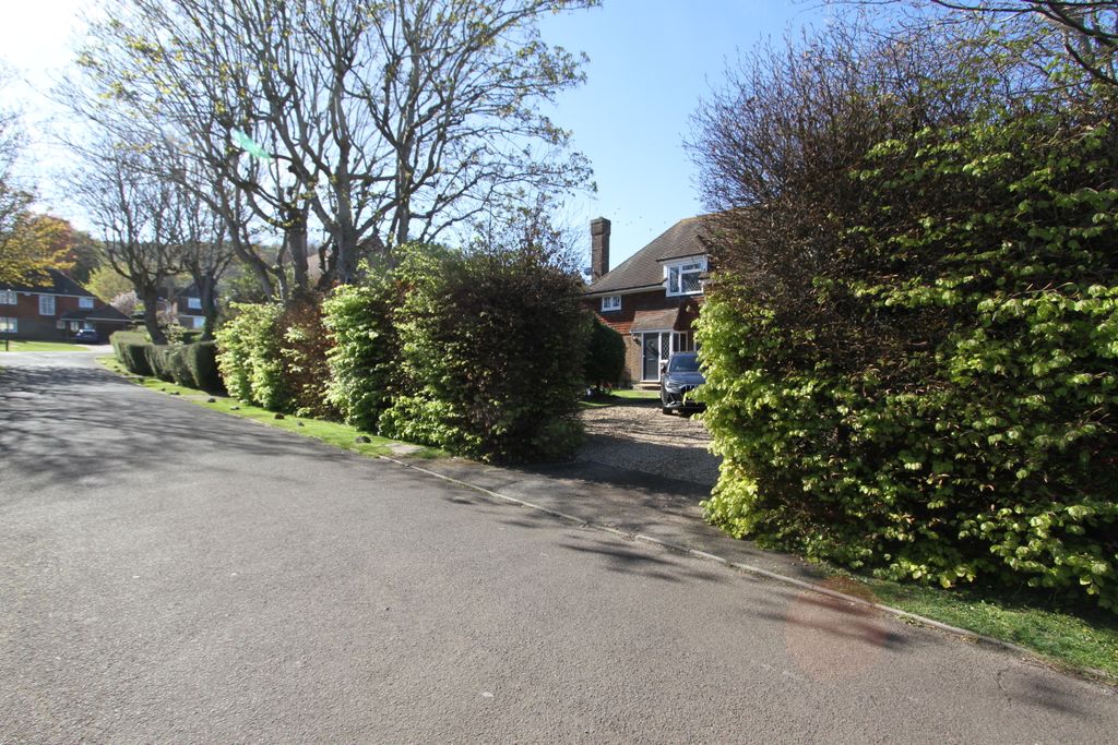 Property photo 3 of 18