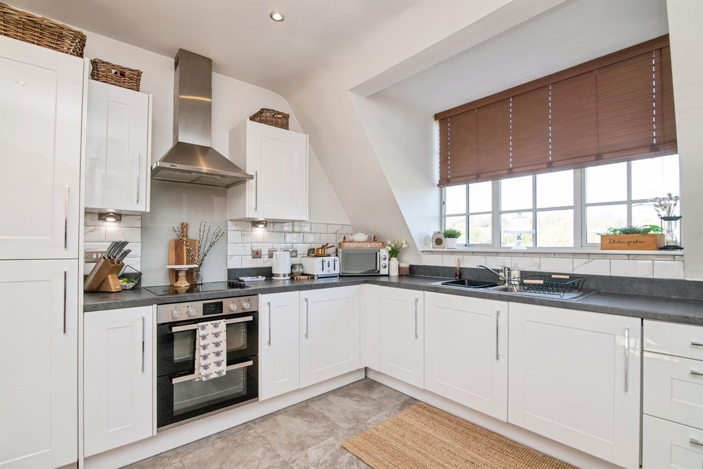 Additional image 6 of 3 bed penthouse for saleMallows Grove, Dudley DY1