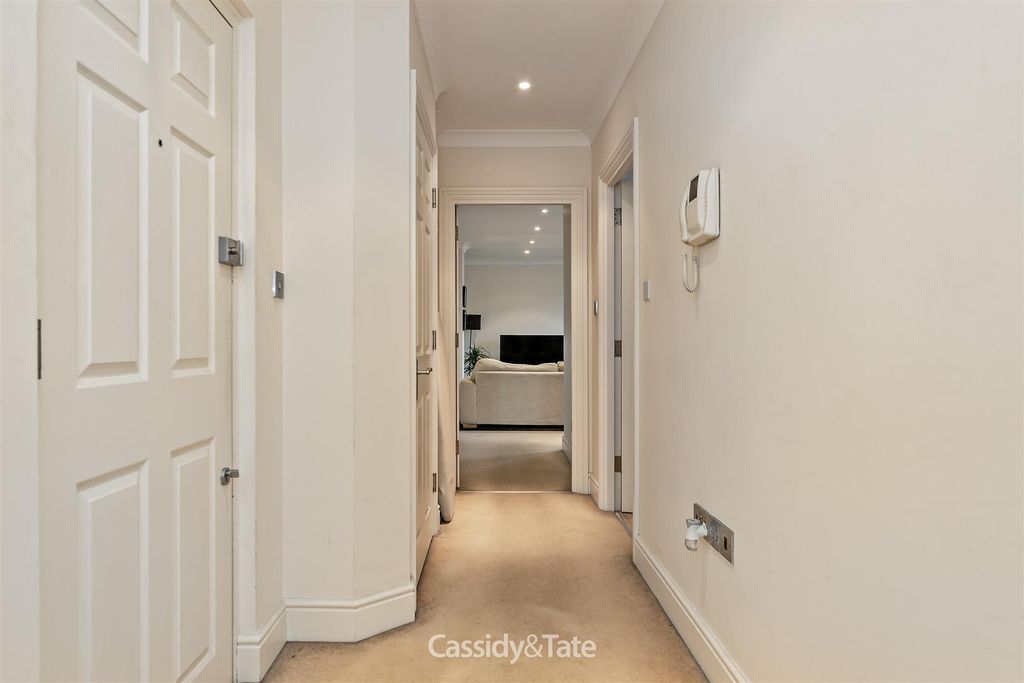 Property photo 3 of 17 5Citypoint-7.Jpg