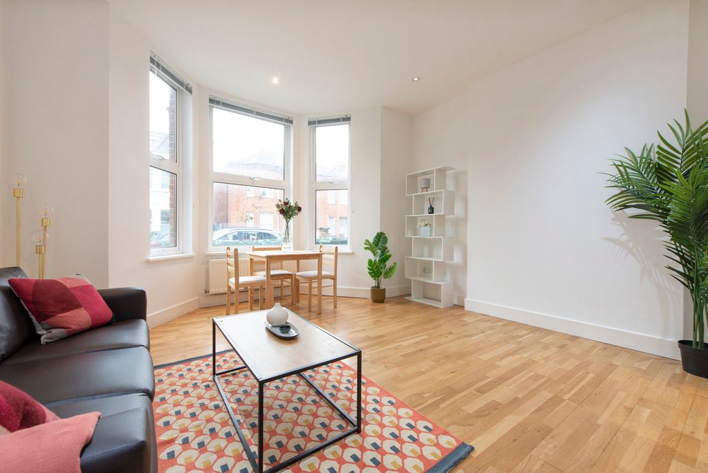 Property photo 1 of 13 Picture No. 02