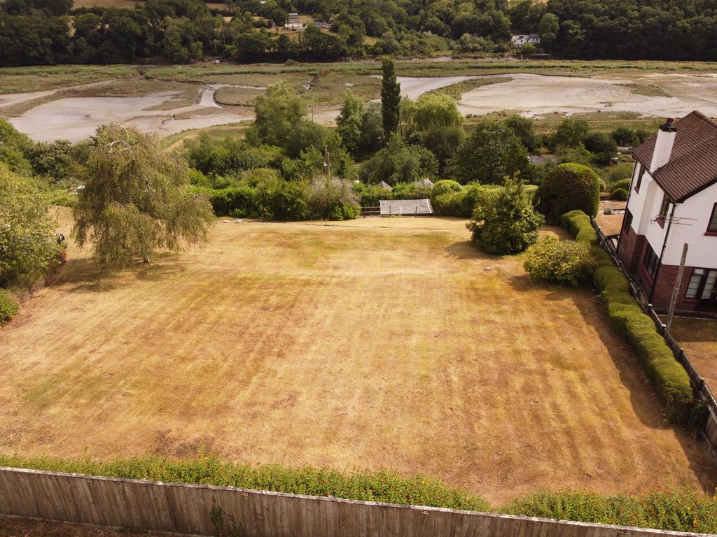 Property photo 1 of 5