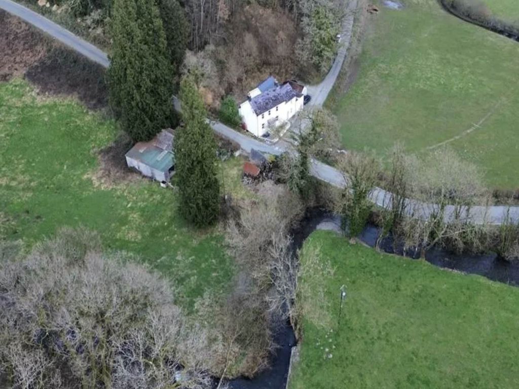Property photo 1 of 20 Aerial