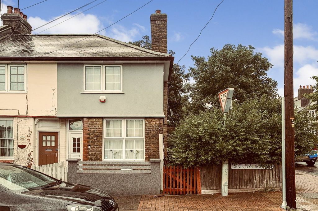 Property photo 1 of 10 Land Adjoining 99 Derinton Road, Tooting, London Sw17 8Ja