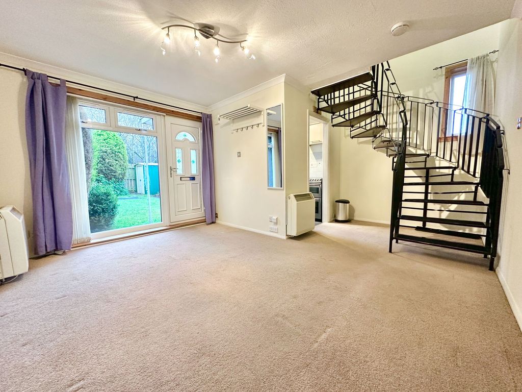 Property photo 3 of 13