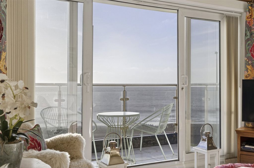 Property photo 2 of 24 Picture No. 07