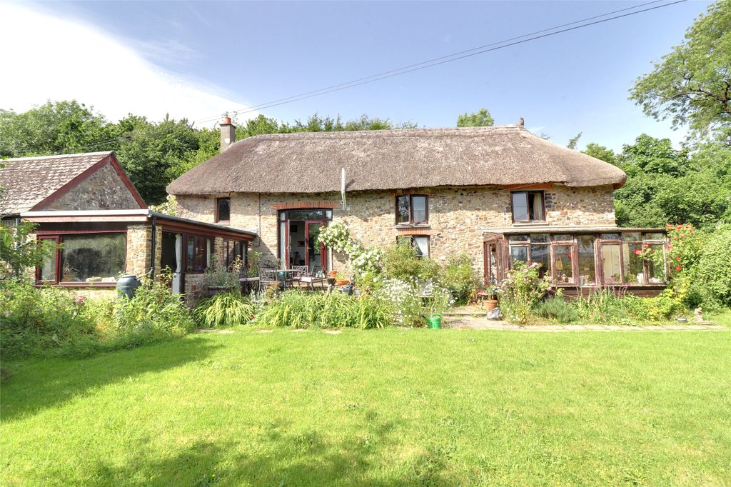 Property photo 1 of 36 1 - Picture No. 27