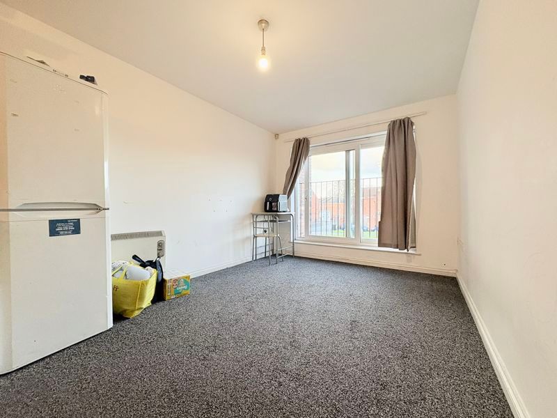 Property photo 3 of 6 Photo 3