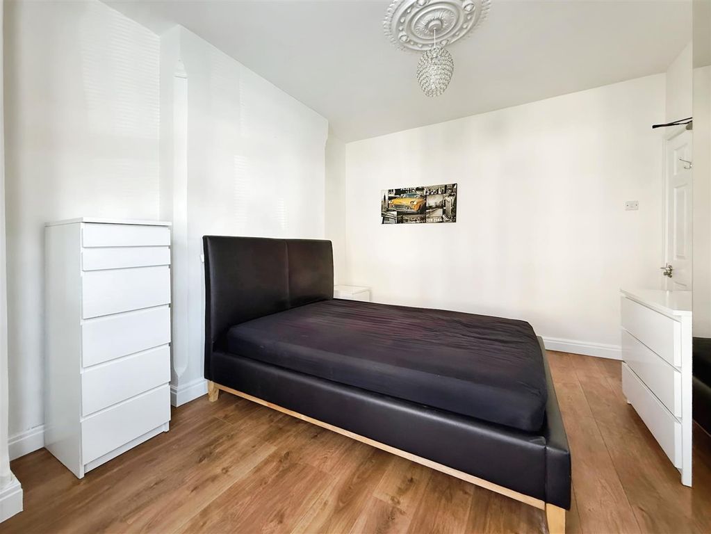 Property photo 2 of 5 F1Deced7-Img_9808.Jpeg