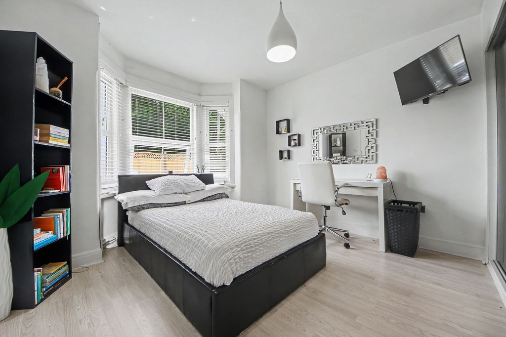 Additional image 10 of 3 bed detached bungalow for saleBursledon Road, Sholing SO19