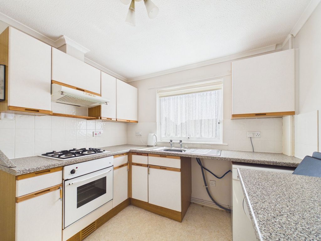 Property photo 3 of 14