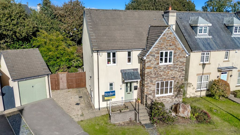 Property photo 1 of 18 1 - Picture No. 21
