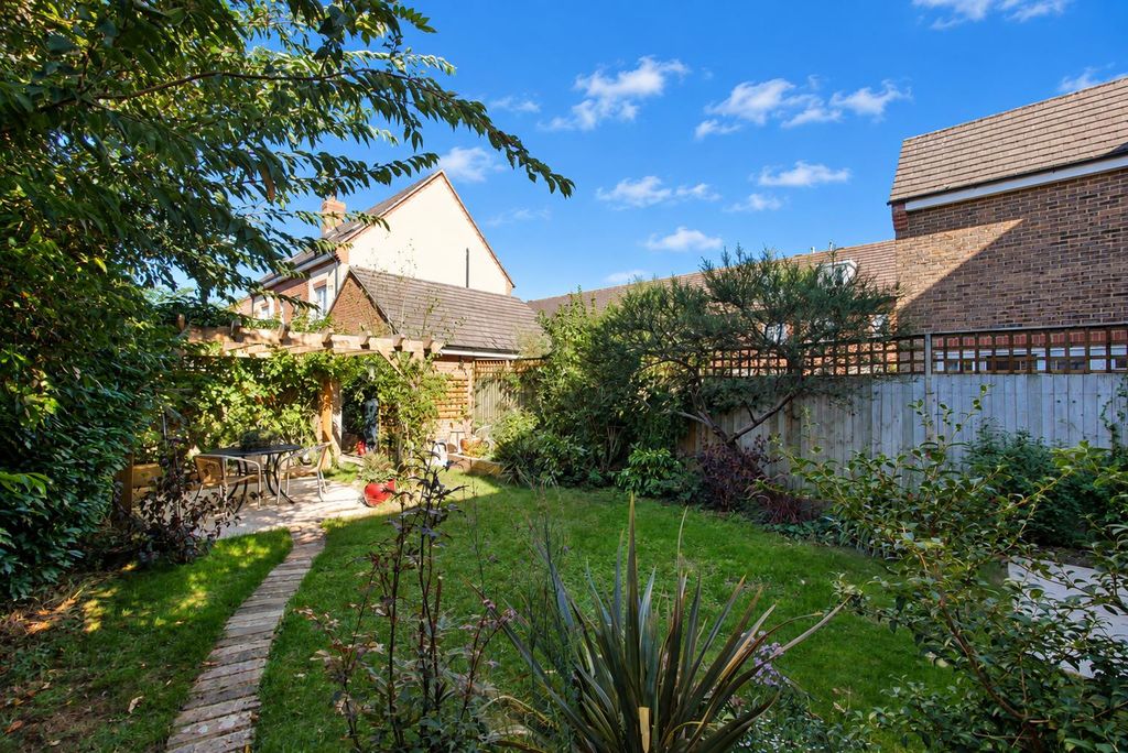 Property photo 2 of 21 Rear Garden