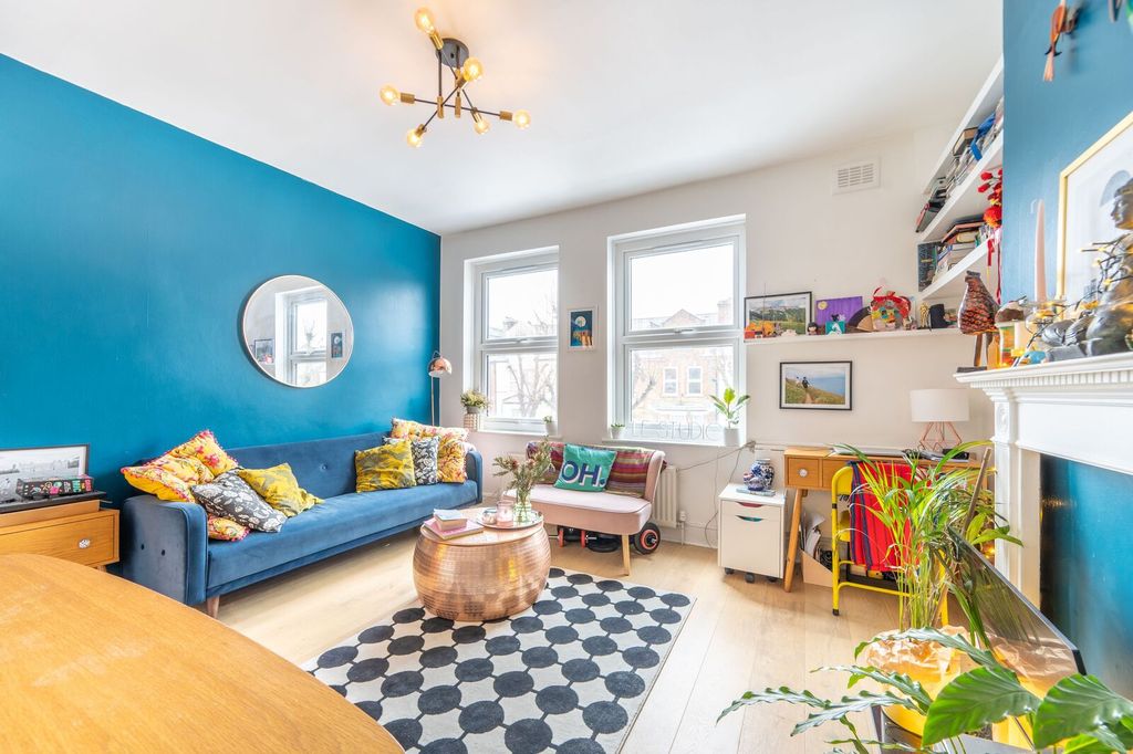 Property photo 1 of 10