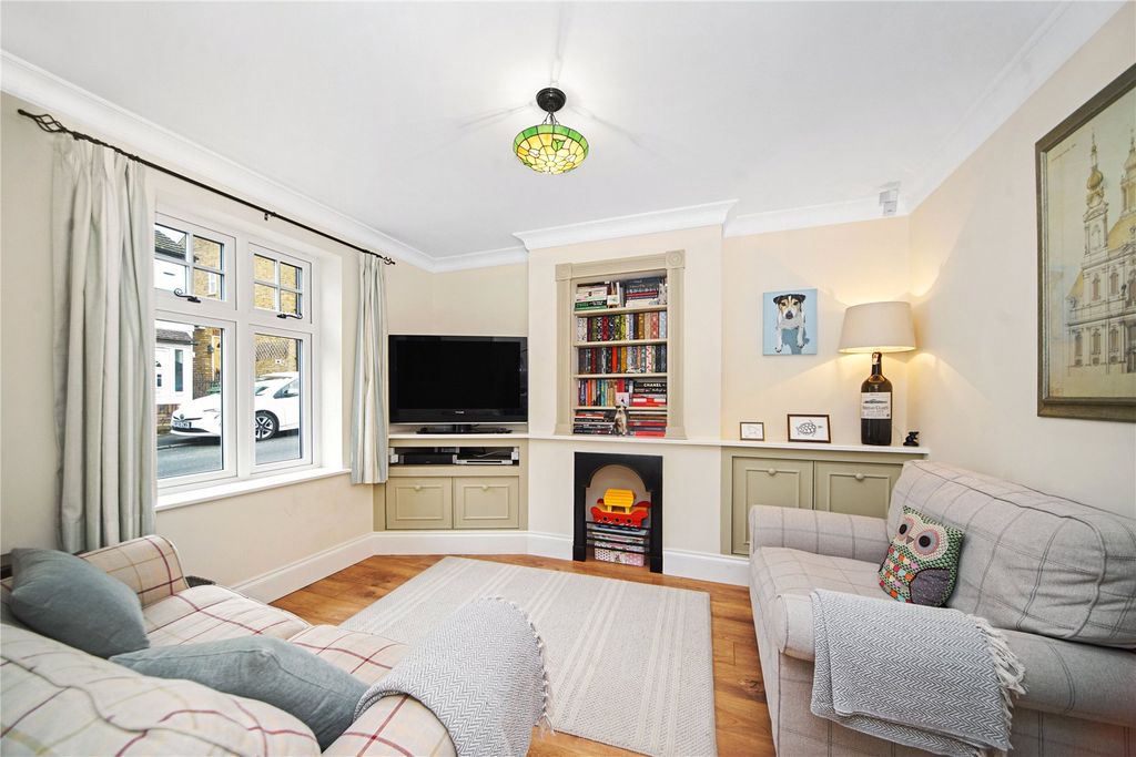 Property photo 2 of 13 Picture No. 14