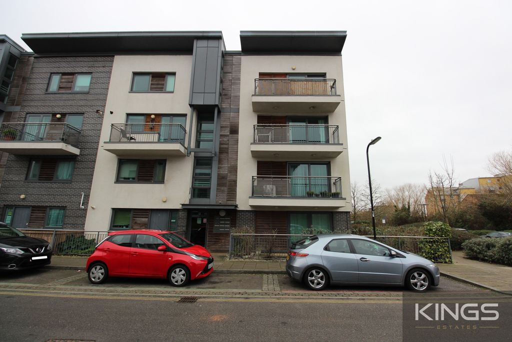 Property photo 1 of 10