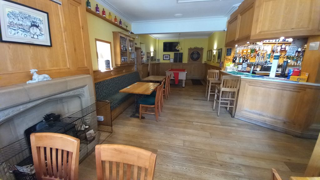 Property photo 2 of 14