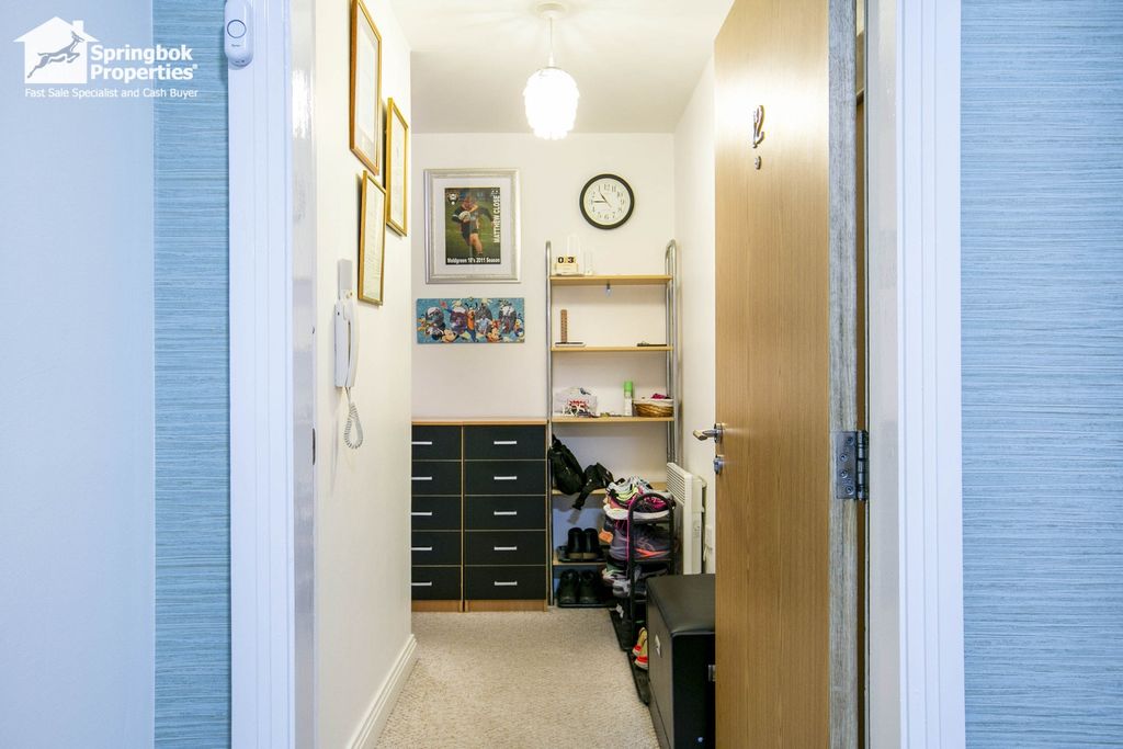 Property photo 2 of 16 Image 1