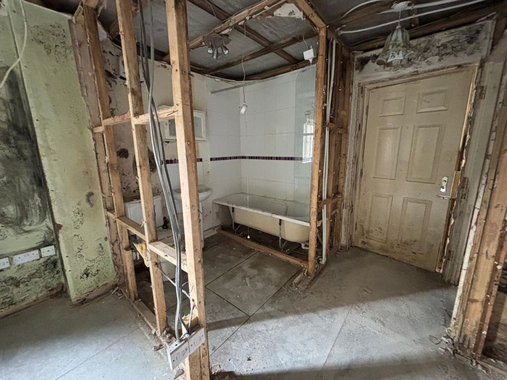 Property photo 3 of 7 Image 3