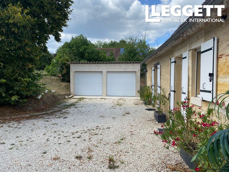 Property photo 3 of 10