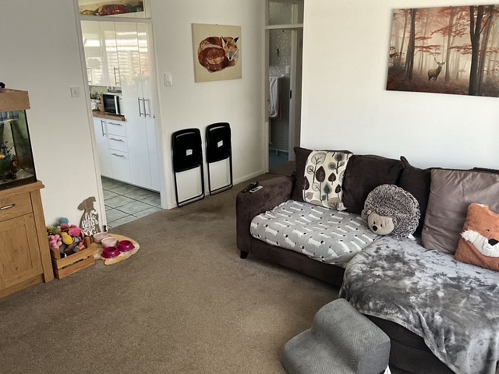 Property photo 3 of 18
