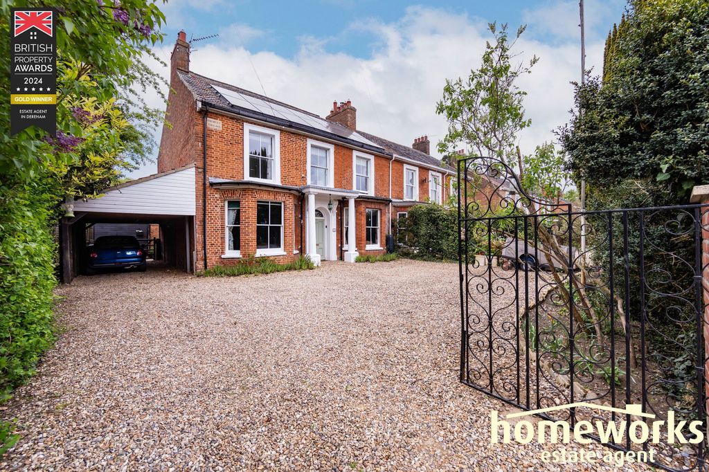 Property photo 1 of 31