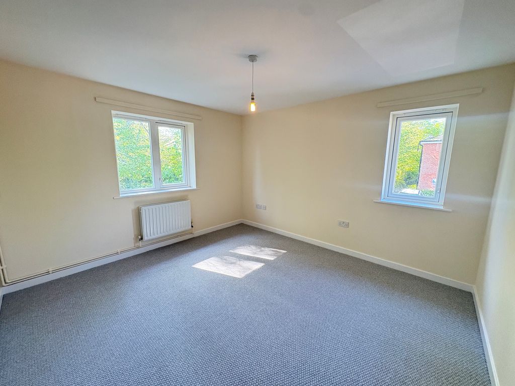 Property photo 3 of 6 Image