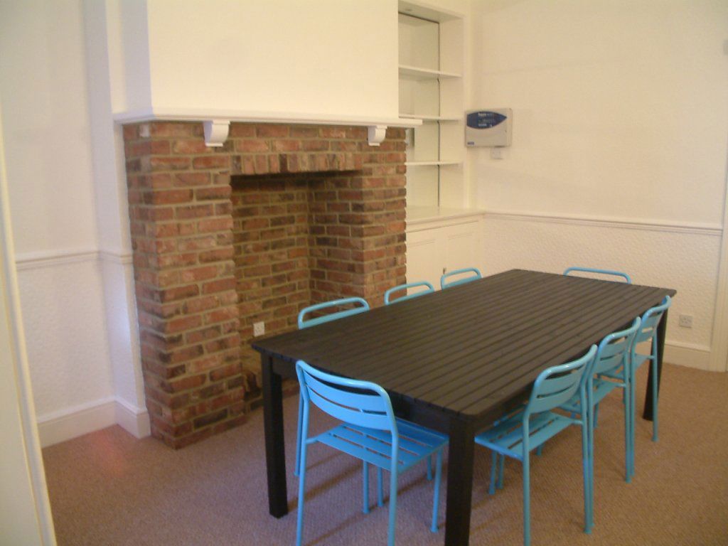 Property photo 3 of 5
