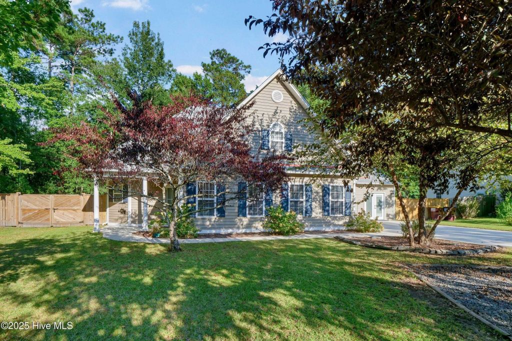 Property photo 1 of 28