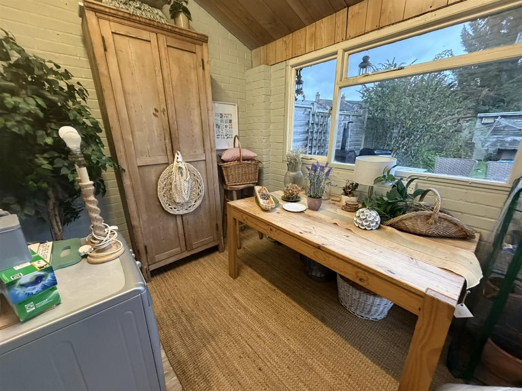 Property photo 3 of 14 Img_0523.Jpeg