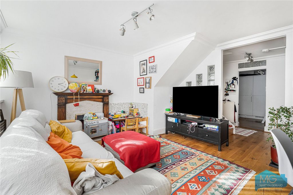 Property photo 2 of 16 Picture No. 31