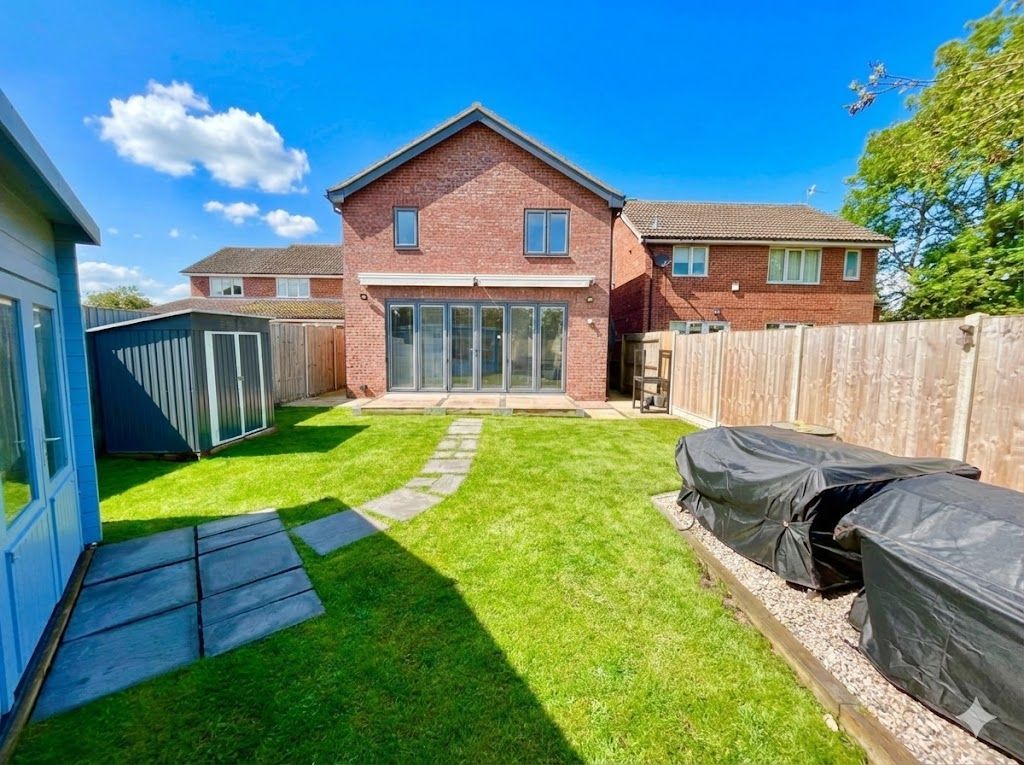 Property photo 2 of 26